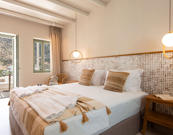 Sunlight superior hospitality à Sifnos - Chambre double avec grand lit double