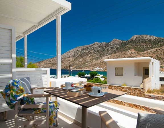 Sunlight superior hospitality in Sifnos - Large veranda with sea views