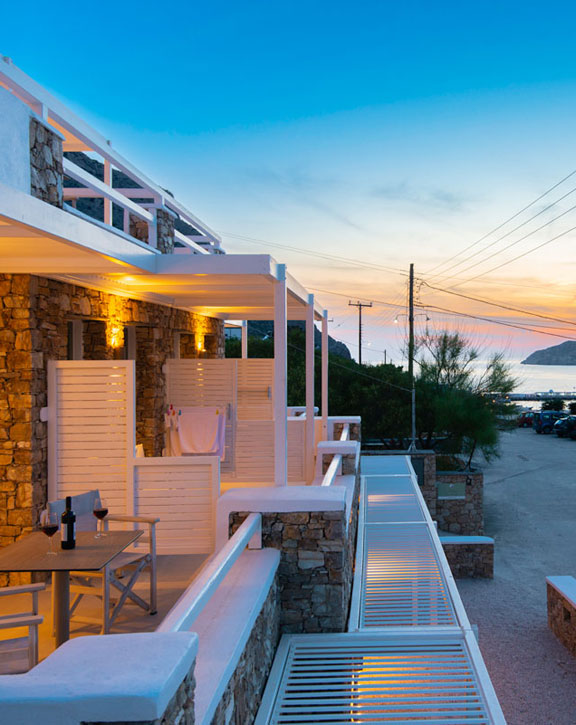 The sunset at Sunlight Superior hospitality in Sifnos